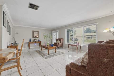 4404 NW 45th Court, Tamarac FL - photo 7 of 19
