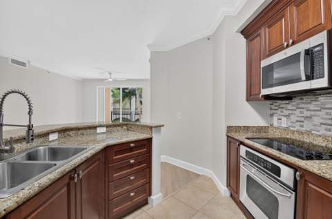 4 Renaissance Way #4214, Boynton Beach FL - photo 17 of 47