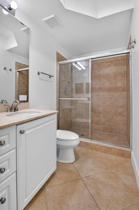 4 Renaissance Way #4214, Boynton Beach FL - photo 23 of 47