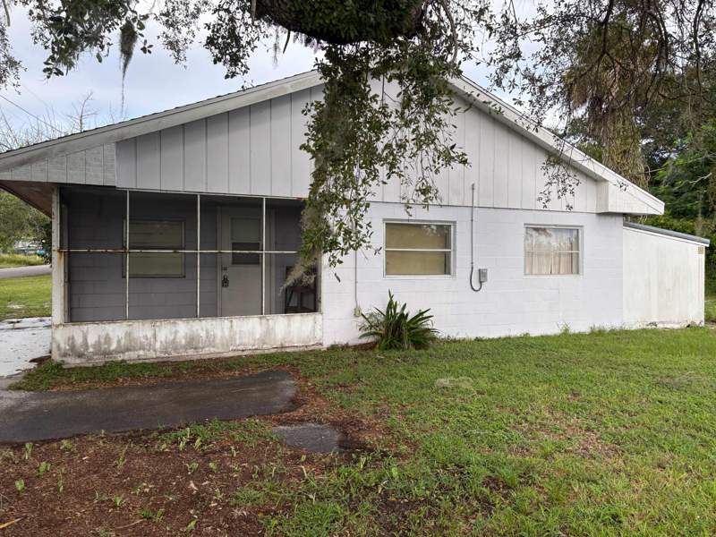 2 bedroom Single Family Residence at 2603 N Old Dixie Highway, M D Hunt Subdivision, St. Lucie Village — photo 2