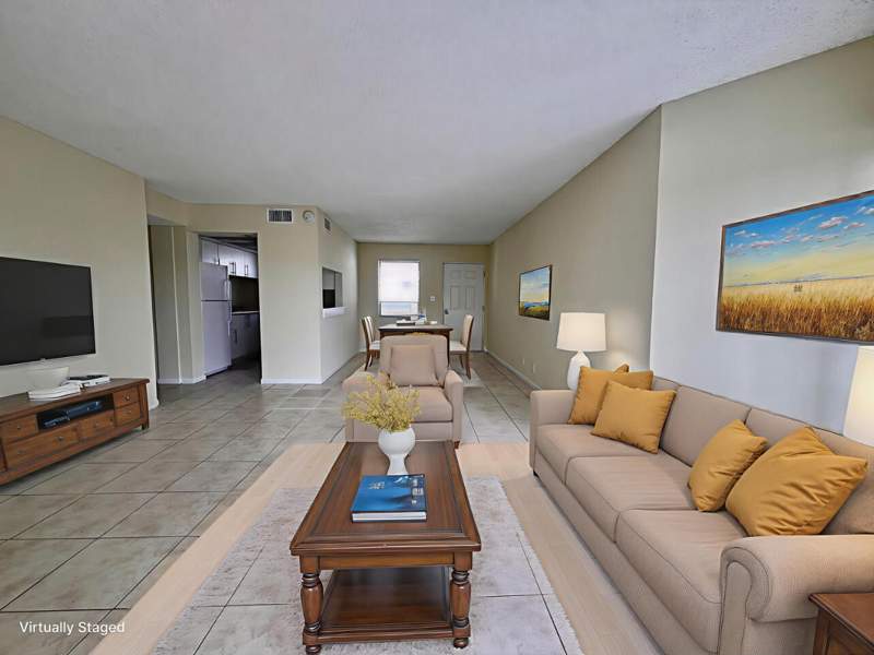 1 bedroom Condominium at 1820 N Congress Avenue #410, Presidential Golfview Condo, West Palm Beach — photo 2