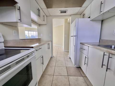1820 N Congress Avenue #410, West Palm Beach FL - photo 8 of 21