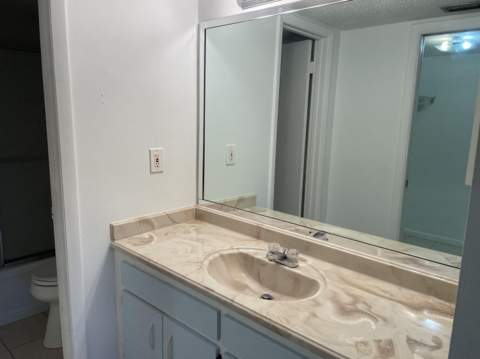 950 S Kanner Hwy B-7 Highway #B-7, Stuart FL - photo 8 of 14