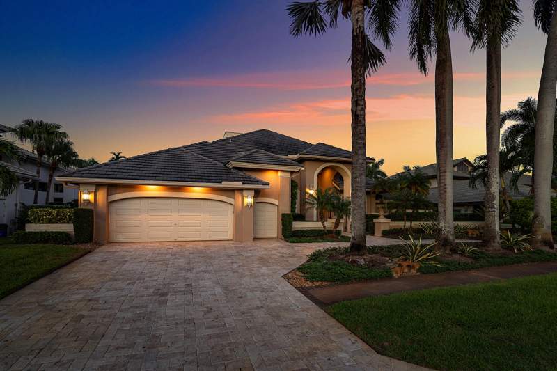 4 bedroom Single Family Residence at 7235 Queenferry Circle, St Andrews Country Club 10, Boca Raton — photo 2