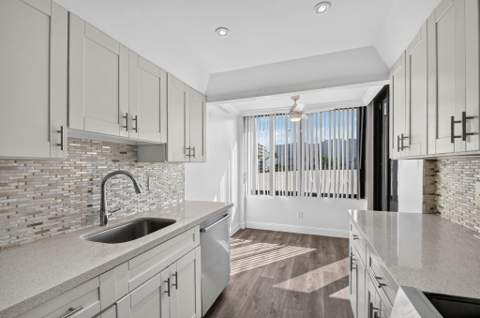 3589 S Ocean Boulevard #303, South Palm Beach FL - photo 16 of 70