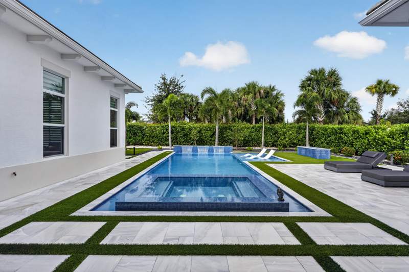 5 bedroom Single Family Residence at 9372 Coral Isles Circle, Avenir - Coral Isles, Palm Beach Gardens — photo 5