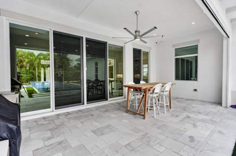 9372 Coral Isles Circle, Palm Beach Gardens FL - photo 6 of 39