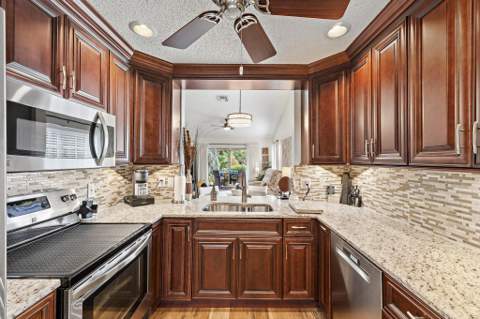 13146 Quiet Woods Road #B, Wellington FL - photo 10 of 44