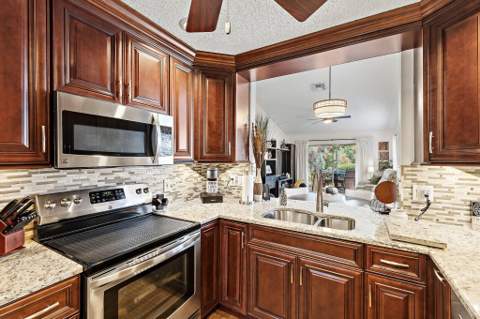 13146 Quiet Woods Road #B, Wellington FL - photo 11 of 44