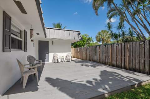108 NE 22nd Street, Wilton Manors FL - photo 17 of 24