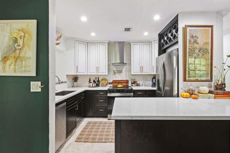 3 bedroom Single Family Residence at 6216 Garden Avenue, Hillside Park, West Palm Beach — photo 4