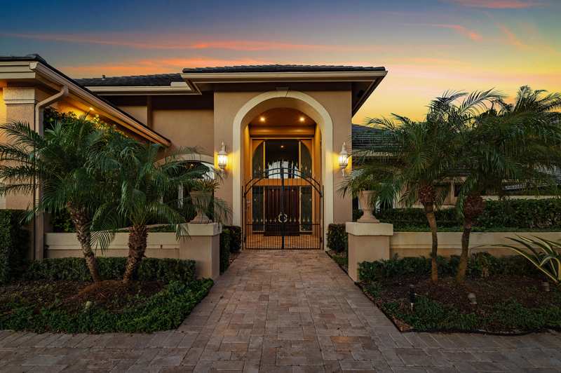 4 bedroom Single Family Residence at 7235 Queenferry Circle, St Andrews Country Club 10, Boca Raton — photo 1