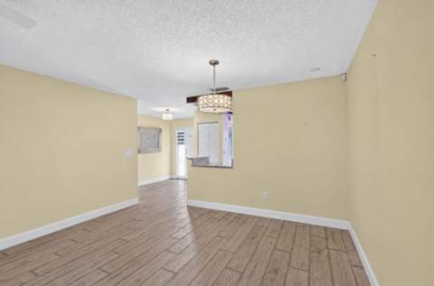 174 Sarita Court, Royal Palm Beach FL - photo 16 of 64