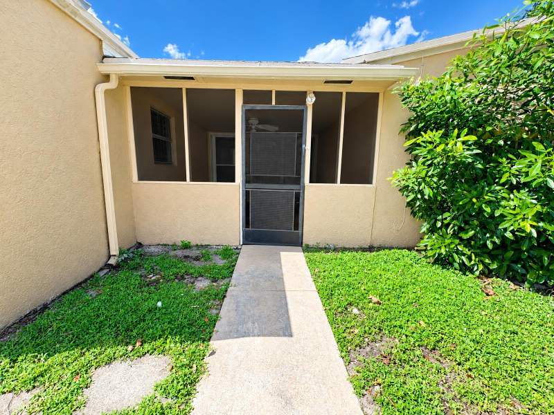 3 bedroom Single Family Residence at 181 SW 77th Terrace, Oriole-Margate Sec 5, Margate — photo 2