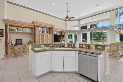 3528 NW Clubside Circle, Boca Raton FL - photo 24 of 103