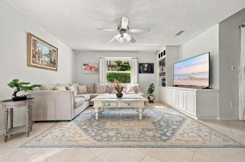 10269 Islander Drive, Boca Raton FL - photo 10 of 42