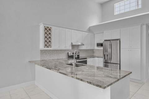 3575 Deer Creek Palladian Circle, Deerfield Beach FL - photo 10 of 48