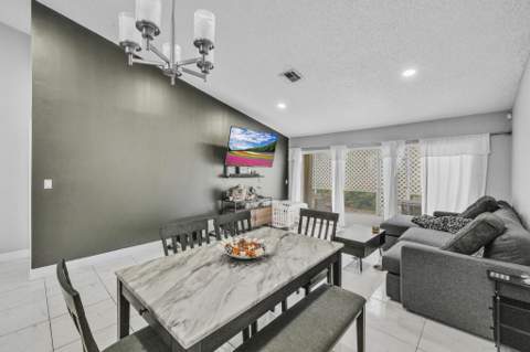 3575 Deer Creek Palladian Circle, Deerfield Beach FL - photo 6 of 48