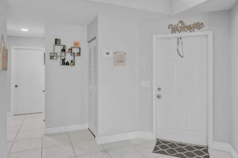 3575 Deer Creek Palladian Circle, Deerfield Beach FL - photo 8 of 48