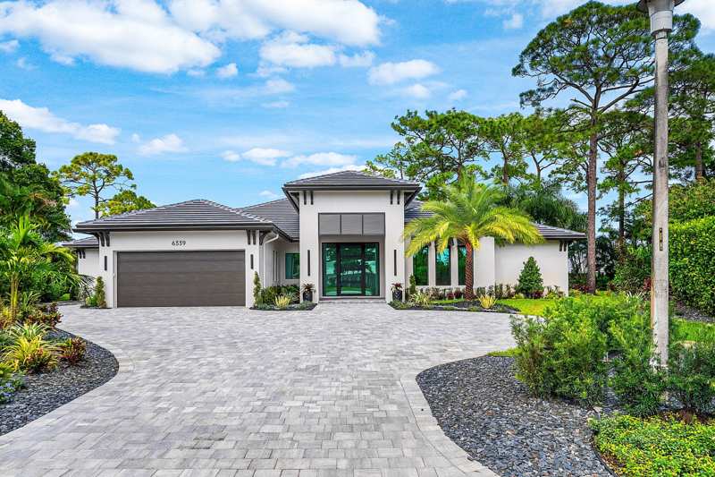 4 bedroom Single Family Residence at 6339 Woodthrush Court, Eastpointe Country Club 7, Palm Beach Gardens — photo 1