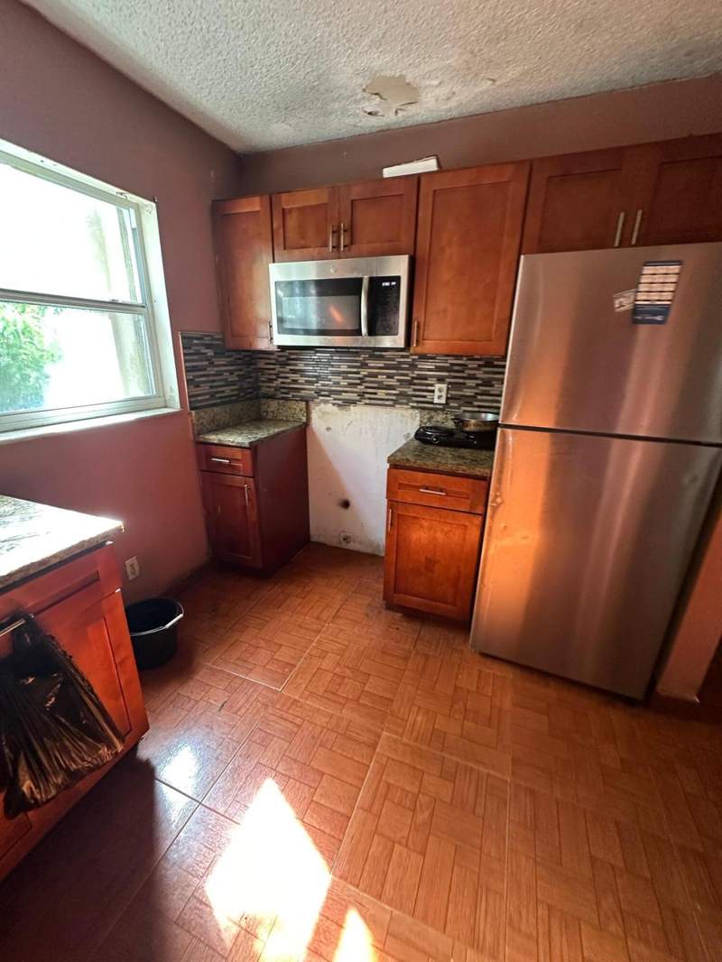 2 bedroom Single Family Residence at 7813 Kimberly Boulevard, Lauderdale North Park Sec 4, North Lauderdale — photo 4