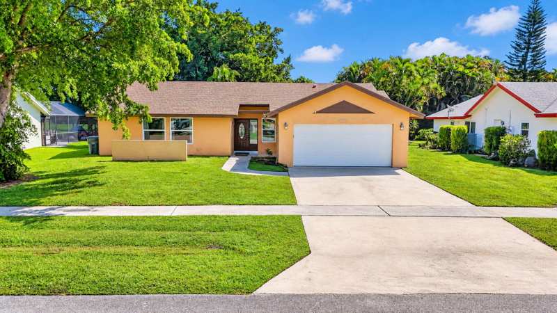 3 bedroom Single Family Residence at 19564 Hampton Drive, American Homes At Boca Raton 9, Boca Raton — photo 1