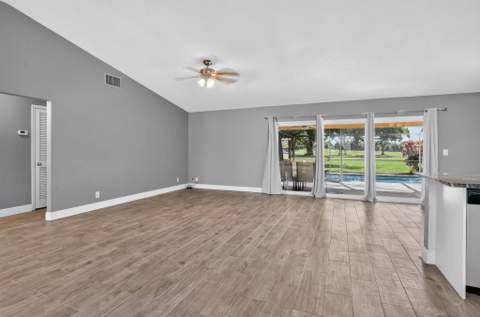 19564 Hampton Drive, Boca Raton FL - photo 10 of 56