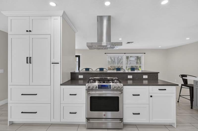 3 bedroom Single Family Residence at 127 Raven Court, Willows Add 01, Royal Palm Beach — photo 4