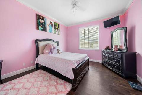 156 Catania Way, Royal Palm Beach FL - photo 18 of 41