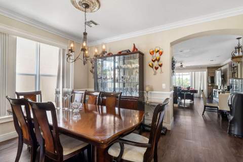 156 Catania Way, Royal Palm Beach FL - photo 8 of 41