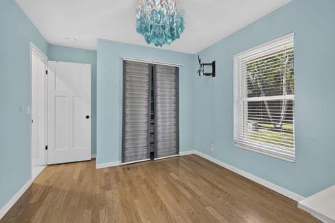 127 Raven Court, Royal Palm Beach FL - photo 13 of 19