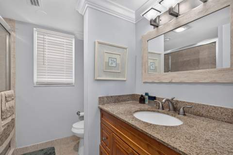 3871 Via Poinciana #202, Lake Worth FL - photo 23 of 35