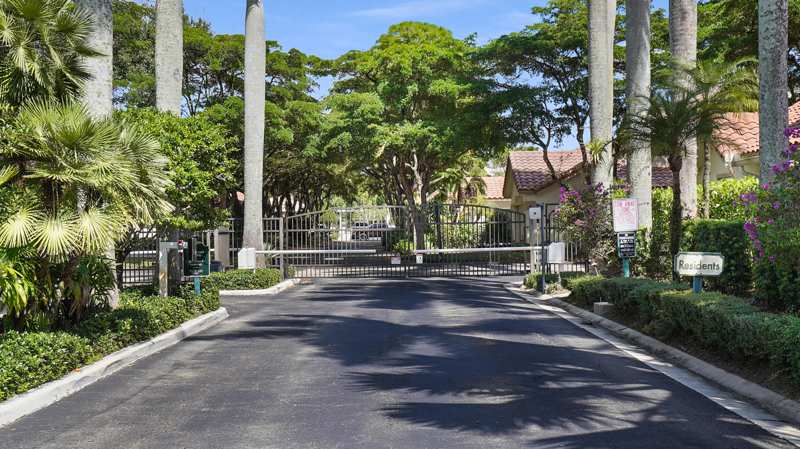 2 bedroom Townhouse at 5222 Majorca Club Drive, Town Place Townhomes, Boca Raton — photo 1