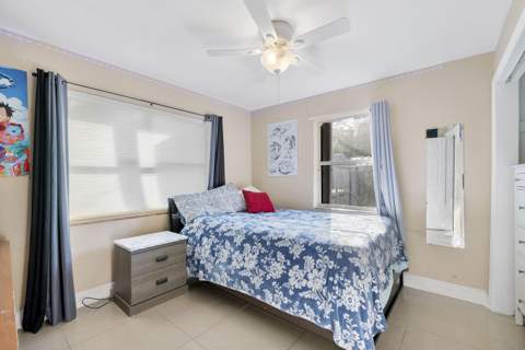 2911 NE 11th Avenue, Pompano Beach FL - photo 11 of 43
