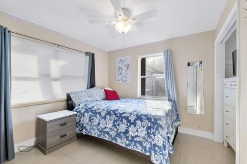 2911 NE 11th Avenue, Pompano Beach FL - photo 12 of 43