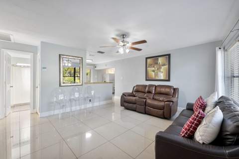 2911 NE 11th Avenue, Pompano Beach FL - photo 15 of 43