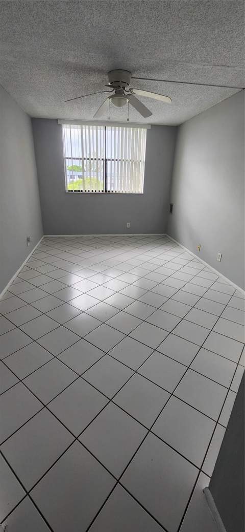 2501 Riverside Drive #513-A, Coral Springs FL - photo 6 of 17