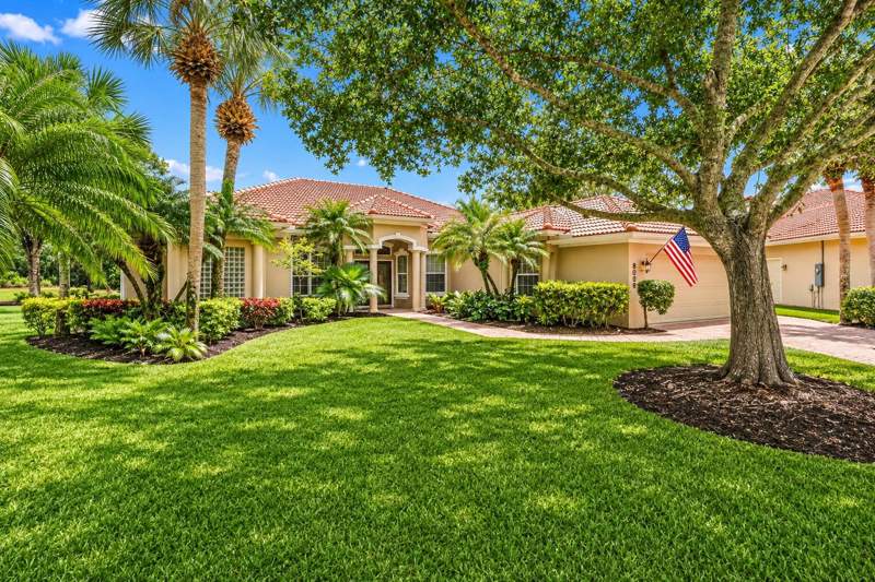 3 bedroom Single Family Residence at 8008 Links Way, PGA Village - Cypress Point, Port St. Lucie — photo 2
