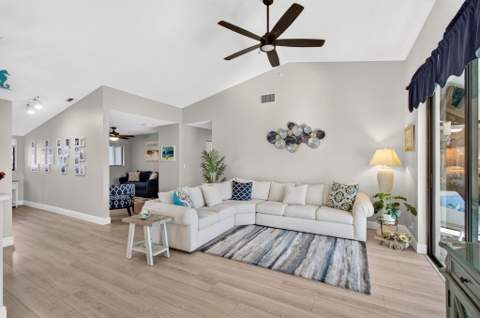 10383 S Circle Lake Drive #202, Boynton Beach FL - photo 13 of 103