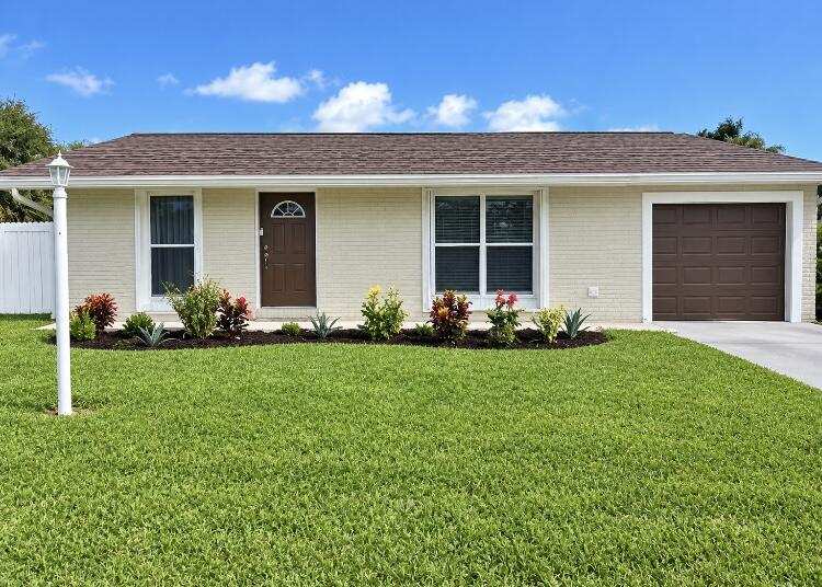 3 bedroom Single Family Residence at 9665 SW 1st Place, Sandalfoot Cove Sec 4, Boca Raton — photo 1