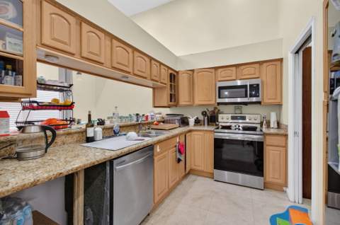 7420 Champagne Place, Boca Raton FL - photo 23 of 59