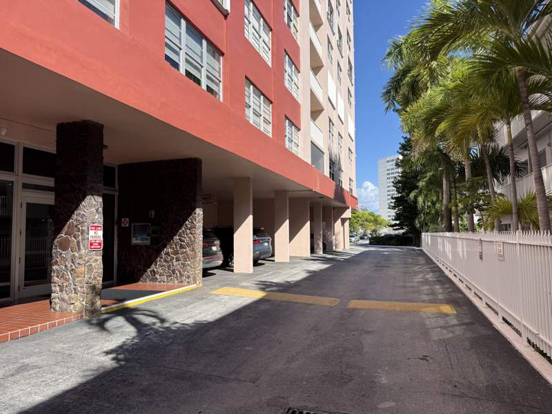 2 bedroom Condominium at 3161 S Ocean Drive #1502, Clifton Condo, Hallandale Beach — photo 2