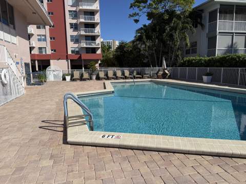 3161 S Ocean Drive #1502, Hallandale Beach FL - photo 12 of 19