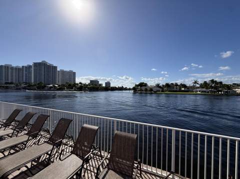 3161 S Ocean Drive #1502, Hallandale Beach FL - photo 13 of 19