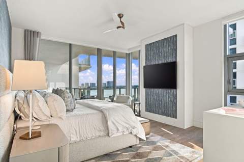 220 Lake Shore Drive #1423, West Palm Beach FL - photo 16 of 66