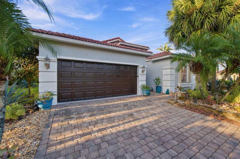3 bedroom Single Family Residence at 8189 Parini Way, Villages Of Windsor, Lake Worth — photo 3