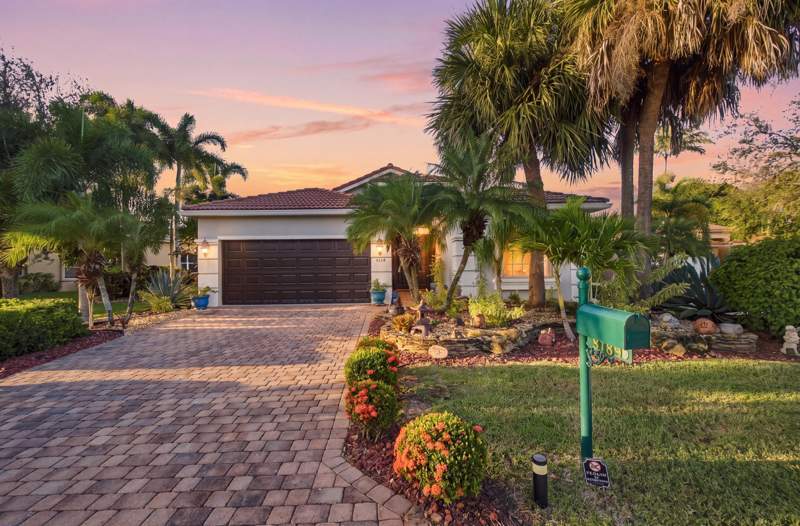 3 bedroom Single Family Residence at 8189 Parini Way, Villages Of Windsor, Lake Worth — photo 2