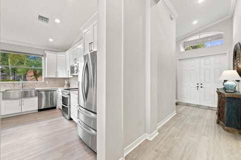 8189 Parini Way, Lake Worth FL - photo 10 of 53
