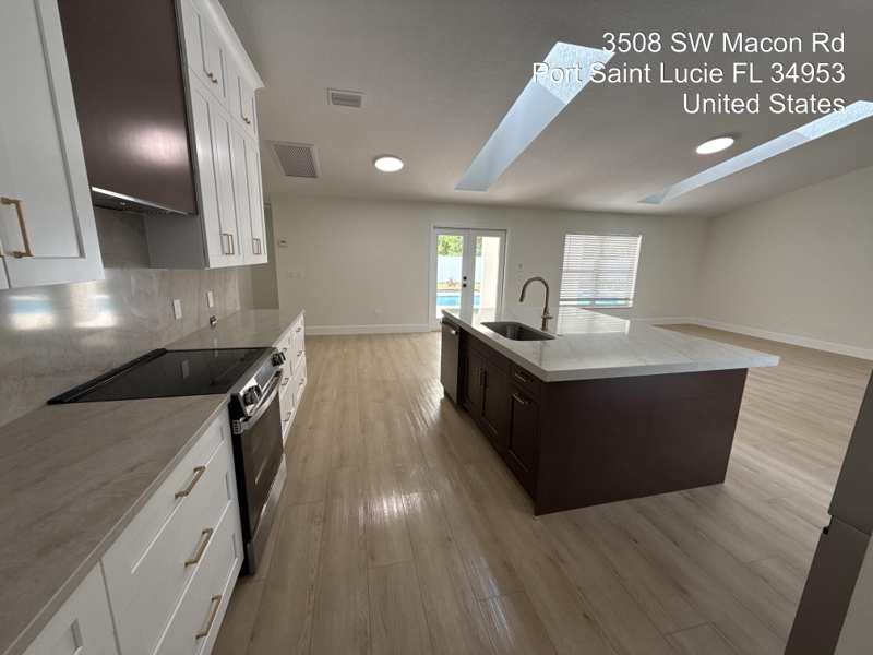 5 bedroom Single Family Residence at 3508 SW Macon Road, Port St Lucie Section 37, Port St. Lucie — photo 1