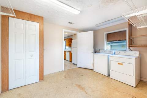 6397 Peterson Road, Fort Pierce FL - photo 11 of 21